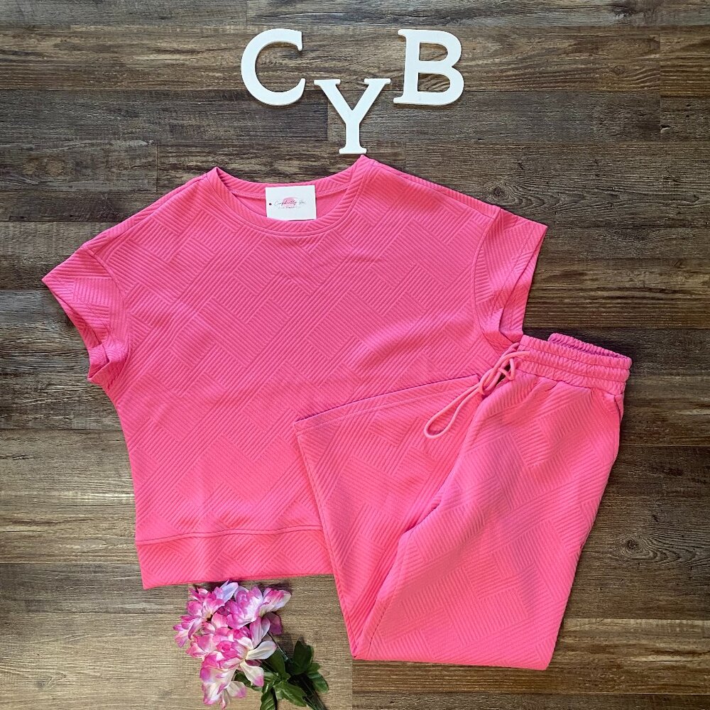 NWT Cropped Set